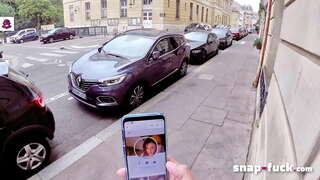 Флора Милано: Сеңелем студенты бу очках обожает сосать йөрергә һәм бу члене! Snap-fuck.com