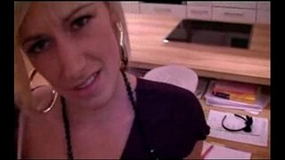 BitchNr1 Follar en un blackdress