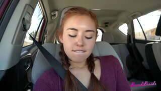 Ragveida Slampa nevar Pārtraukt Spēlēt Ar Maksts Automašīna un Valsts: Brandibraids