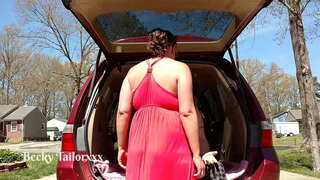 Riskantan javni bonk na pristupnu stazu usred bijela dana